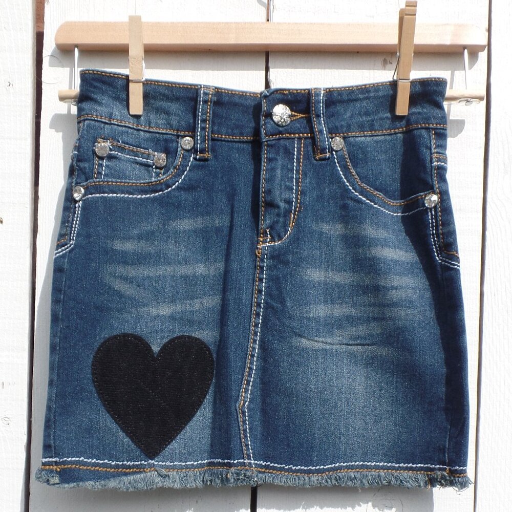 Patchies Girls Jean Skort With Shorts Rhinestone * Flowers* Heart Size 8 NWT